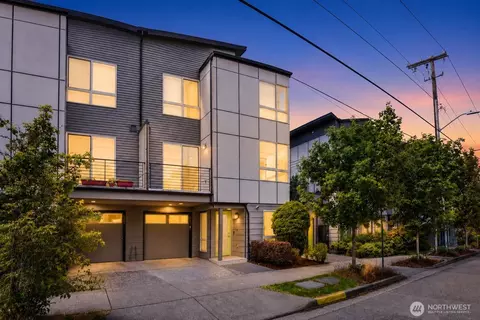 4767 35th Ave S, Seattle, WA 98118