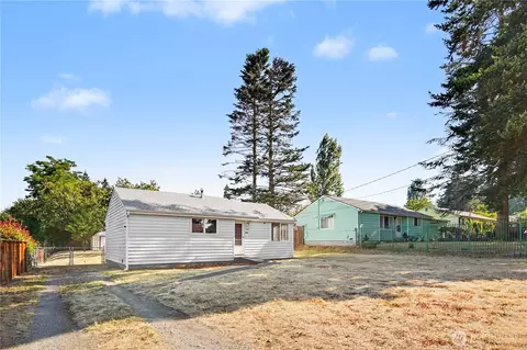 842 SW 126th St, Seattle, WA 98146