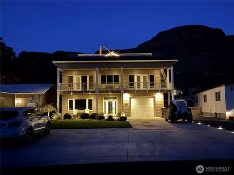 825 Hunter Ave SW, Quincy, WA 98848