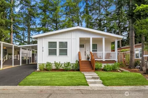 18425 NE 95th St #218, Redmond, WA 98052
