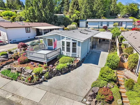 View/Area - 17235 119th Ave NE, Bothell, WA 98011 photo 5 of 5