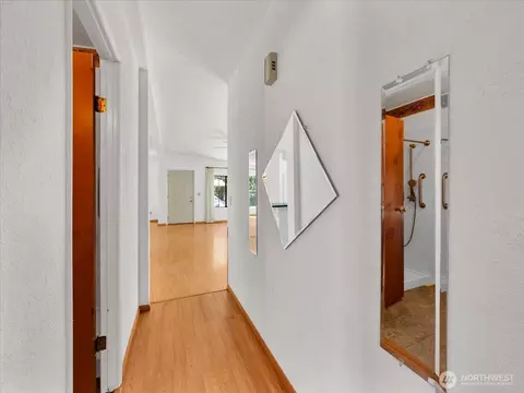 Entry Way - 17235 119th Ave NE, Bothell, WA 98011 photo 1 of 1
