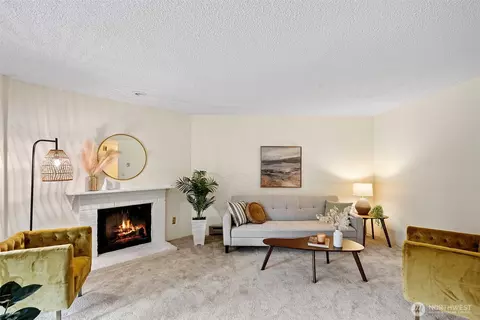 7308 N Skyview Ln #I204, Tacoma, WA 98406