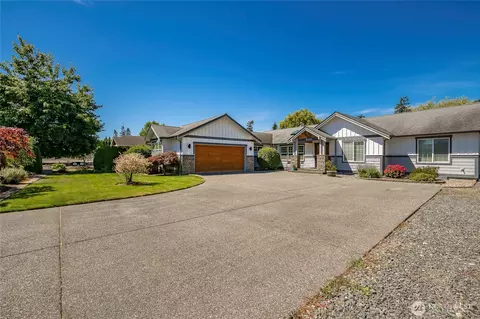 8255 Snohomish Rd, Blaine, WA 98230