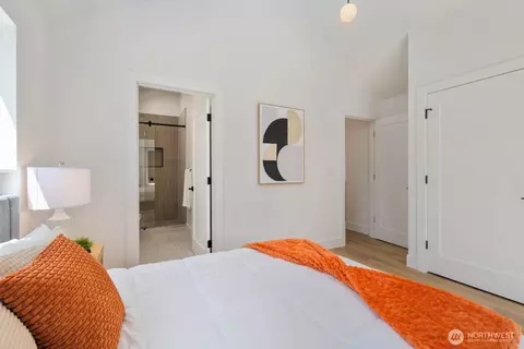 Bedroom - 724 N 89th St, Seattle, WA 98103 photo 4 of 4