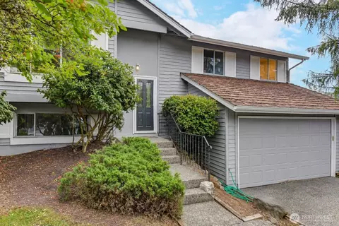 17415 159th Ave SE, Renton, WA 98058