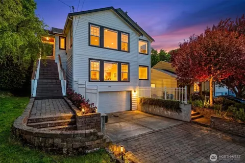 801 W Barrett St, Seattle, WA 98119