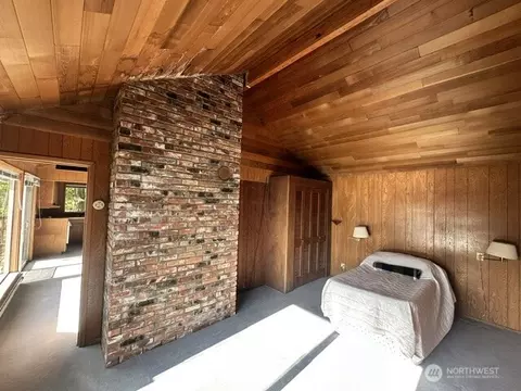 Bedroom - 240 Old Midden Ln, Shaw Island, WA 98286 photo 1 of 2