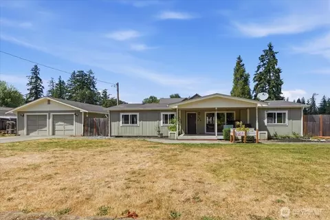 309 Warren St N, Roy, WA 98580