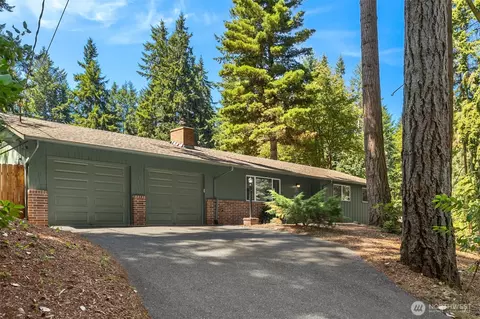 12249 N Madison Ave NE, Bainbridge Island, WA 98110