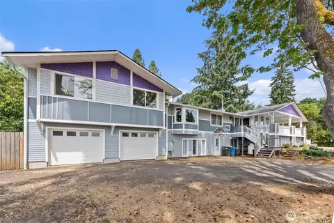 Exterior - 115 Riverview Dr, Chehalis, WA 98532 photo 4 of 9