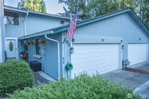 2914 28th St SE, Auburn, WA 98092