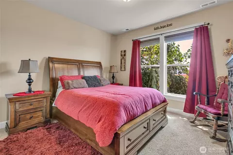 Bedroom - 8110 172nd Ave E, Sumner, WA 98390 photo 5 of 5
