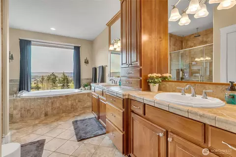 Bath - 8110 172nd Ave E, Sumner, WA 98390 photo 2 of 4