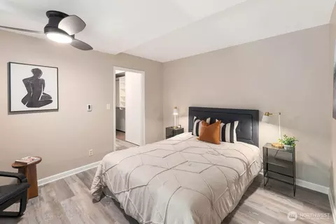 Bedroom - 75 E Lynn St #B, Seattle, WA 98102 photo 1 of 3