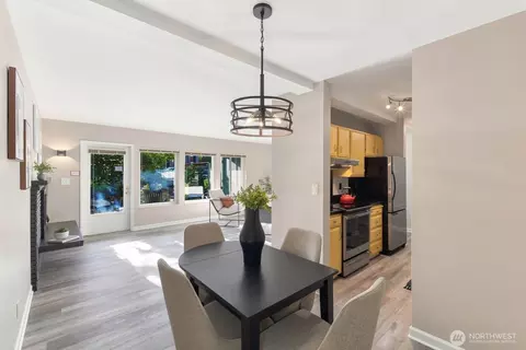 Dining - 75 E Lynn St #B, Seattle, WA 98102 photo 1 of 2