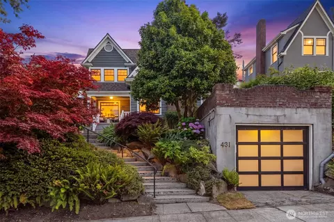 431 Smith St, Seattle, WA 98109