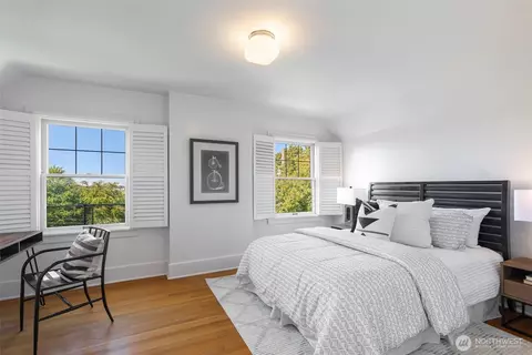Bedroom - 431 Smith St, Seattle, WA 98109 photo 2 of 3