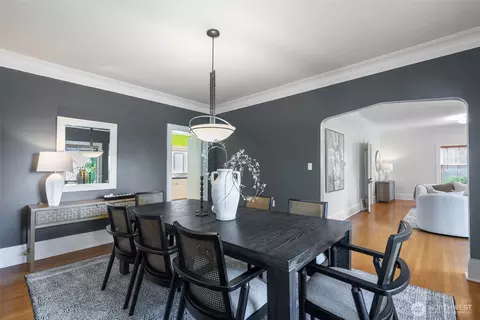 Dining - 431 Smith St, Seattle, WA 98109 photo 2 of 2