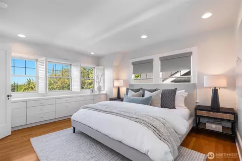 Other - 431 Smith St, Seattle, WA 98109 photo 1 of 6