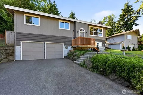 34413 28th Pl SW, Federal Way, WA 98023