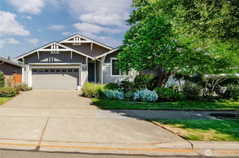 8210 Vashon Dr NE, Lacey, WA 98516