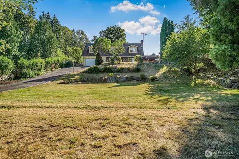 15255 206th Ave SE, Renton, WA 98059