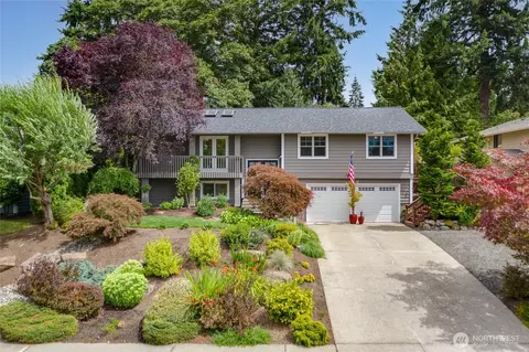 10632 157th Ave NE, Redmond, WA 98052