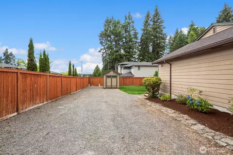 Exterior - 1305 233rd St SE, Bothell, WA 98021 photo 5 of 5