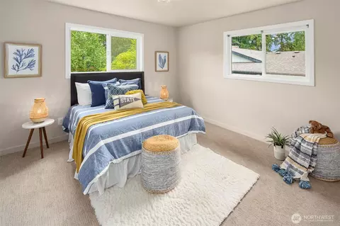 Bedroom - 1305 233rd St SE, Bothell, WA 98021 photo 6 of 7