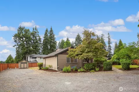 Exterior - 1305 233rd St SE, Bothell, WA 98021 photo 4 of 5