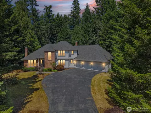 18630 NE 194th St, Woodinville, WA 98077
