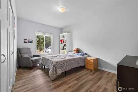 Bedroom - 20905 192nd Ave E, Orting, WA 98360 photo 5 of 6