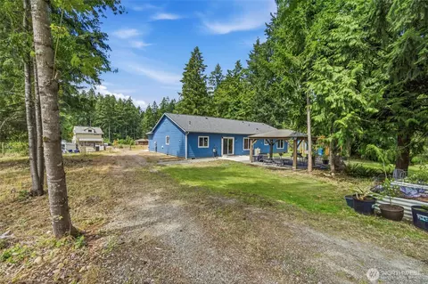 Exterior - 20905 192nd Ave E, Orting, WA 98360 photo 9 of 11