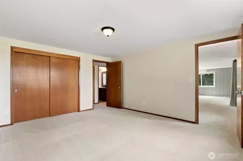 Bedroom - 41212 268th Ave SE, Enumclaw, WA 98022 photo 3 of 5