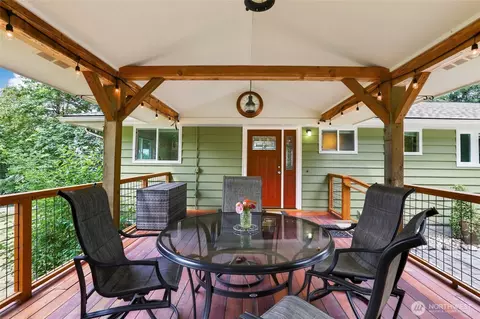 Exterior - 41212 268th Ave SE, Enumclaw, WA 98022 photo 4 of 12