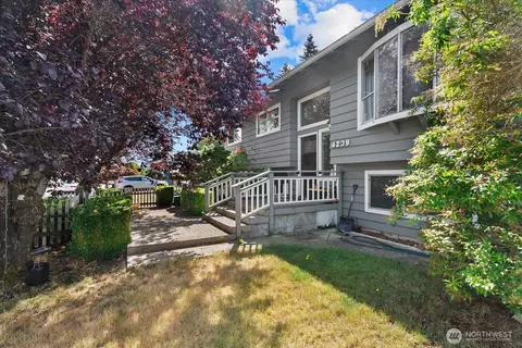 4239 S 290th St, Auburn, WA 98001