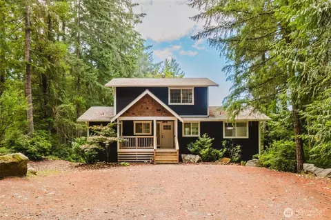 8325 Seabeck Hwy NW, Bremerton, WA 98312