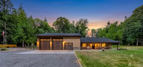 3621 Haynie Rd, Blaine, WA 98230