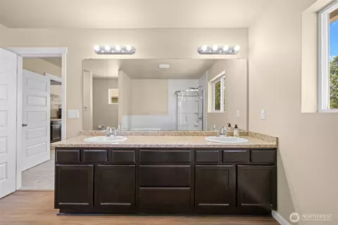 Bath - 17912 14th Avenue Ct E, Spanaway, WA 98387 photo 2 of 5