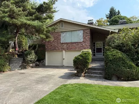 5208 Sand Point Way NE, Seattle, WA 98105