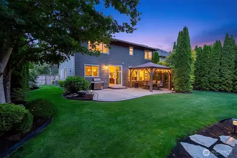 23889 Fairfax St, Black Diamond, WA 98010