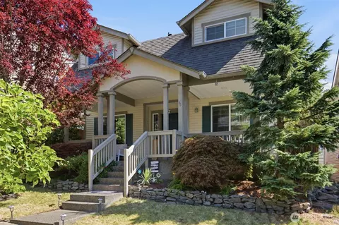36706 SE Gravenstein Ct, Snoqualmie, WA 98065
