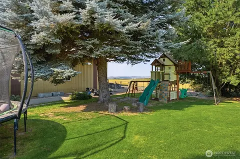Exterior - 3011 Birch Rd, Pasco, WA 99301 photo 5 of 6