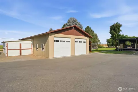 Exterior - 3011 Birch Rd, Pasco, WA 99301 photo 6 of 6