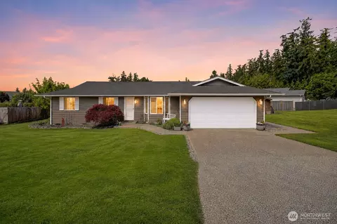 740 Commodore Ln, Camano Island, WA 98282