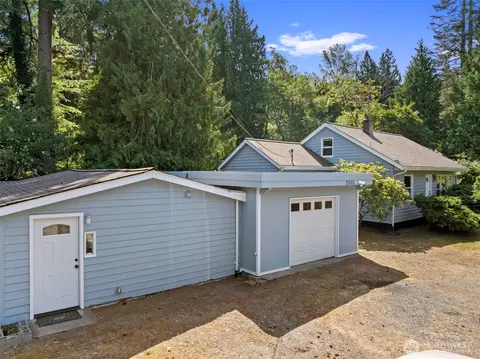 2001 30th St, Bellingham, WA 98225