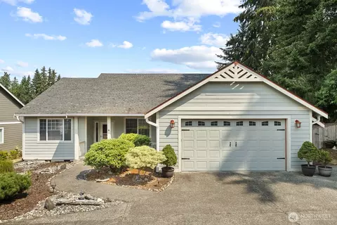 2744 Sutherland Pl, Steilacoom, WA 98388