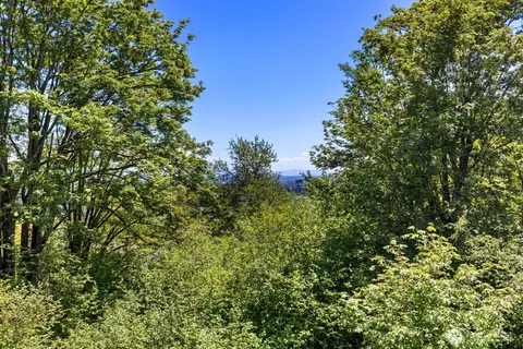 6726 35th Pl S, Seattle, WA 98118