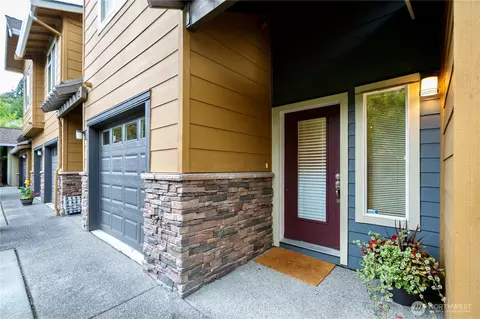 162 Cougar Ridge Rd NW #1104, Issaquah, WA 98027